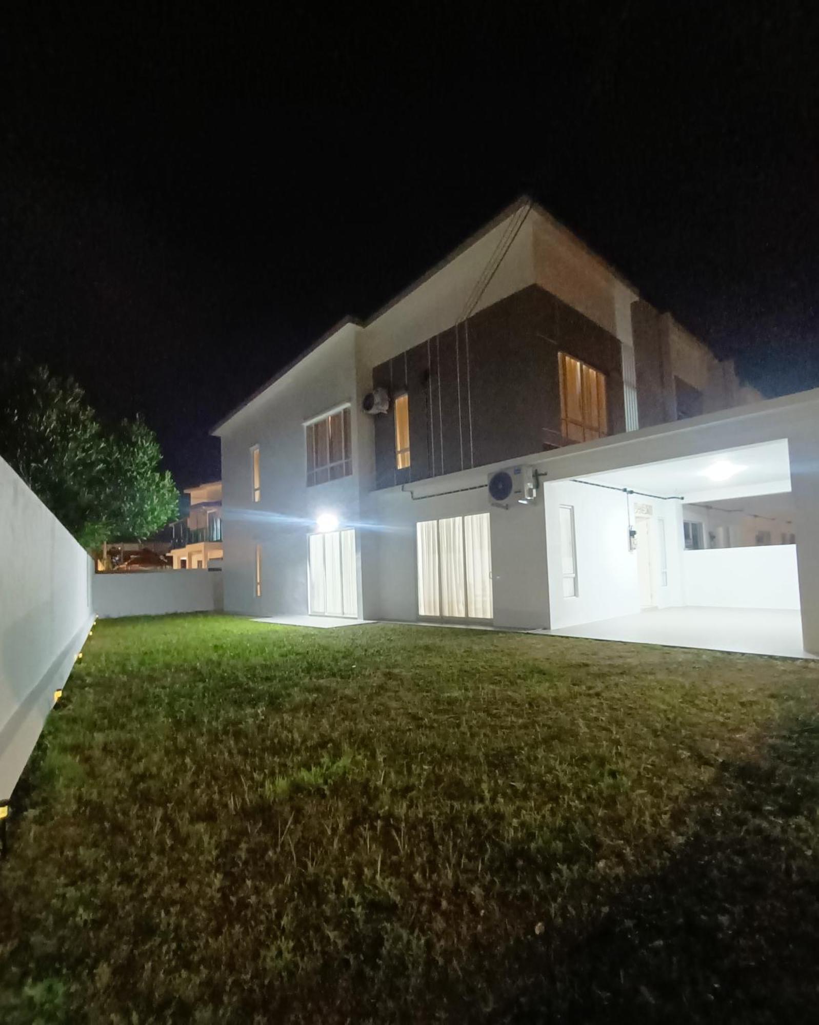 Bungavilla Resthouse Sendayan Port Dickson Exterior foto